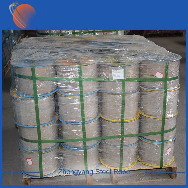Fils de cordage en acier